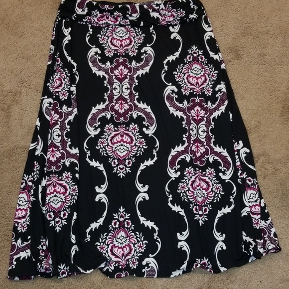 Robert Louis Dresses & Skirts - Long Skirt Robert Louis Dresses & Skirts - Long Skirt